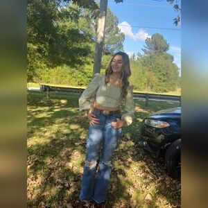 Meet your Posher, Sharita